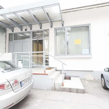 24/1 Hostel Ljubljana